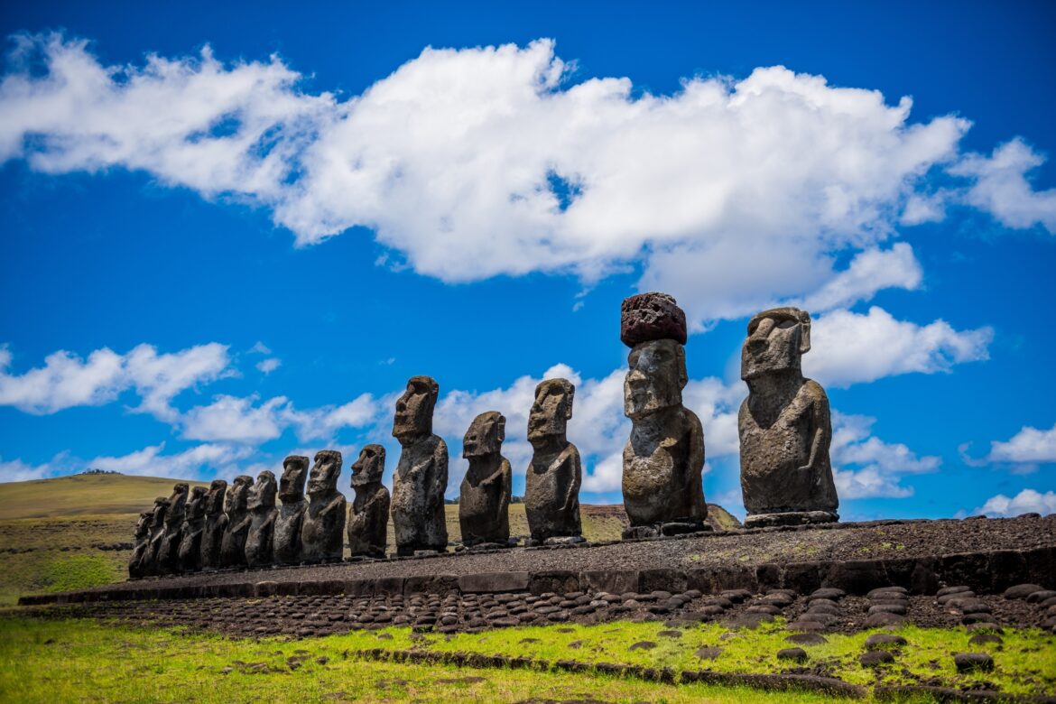 Desvendando enigmas históricos: mistérios que intrigam o mundo — Descubra os segredos por trás dos maiores enigmas históricos da humanidade, desde civilizações perdidas até tesouros escondidos e lendas antigas.